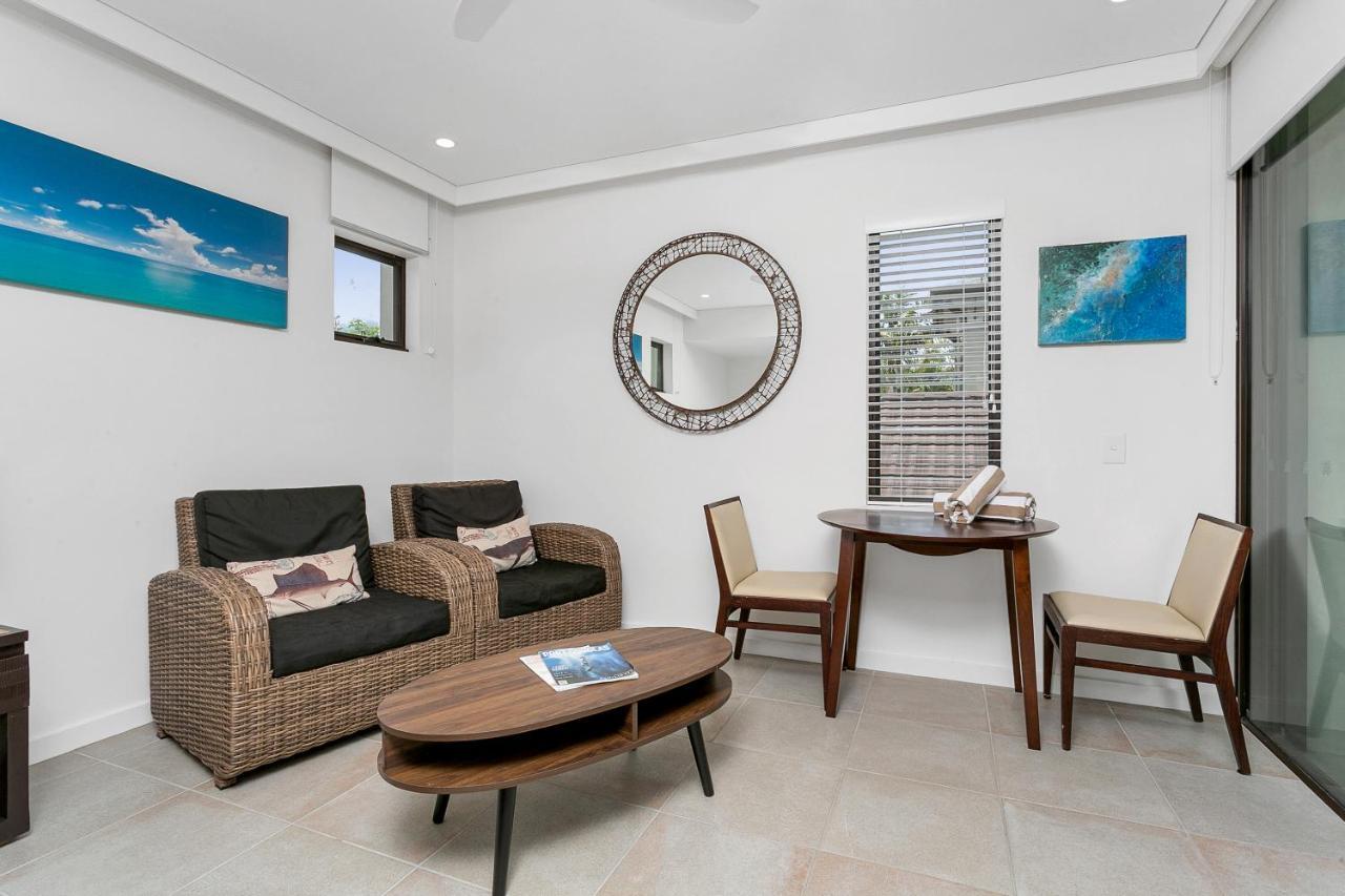 Seascape Holidays At Seascape Temple Port Douglas Exterior photo